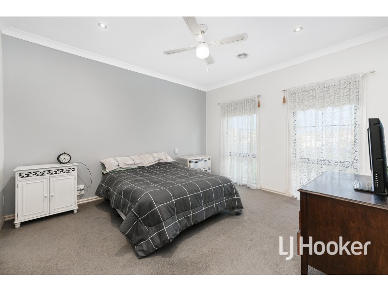 11 Settlers Court, Pakenham VIC 3810