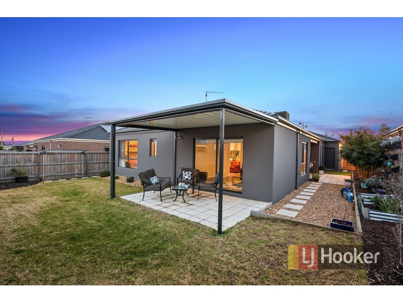 26 Timbertop Boulevard, Officer VIC 3809