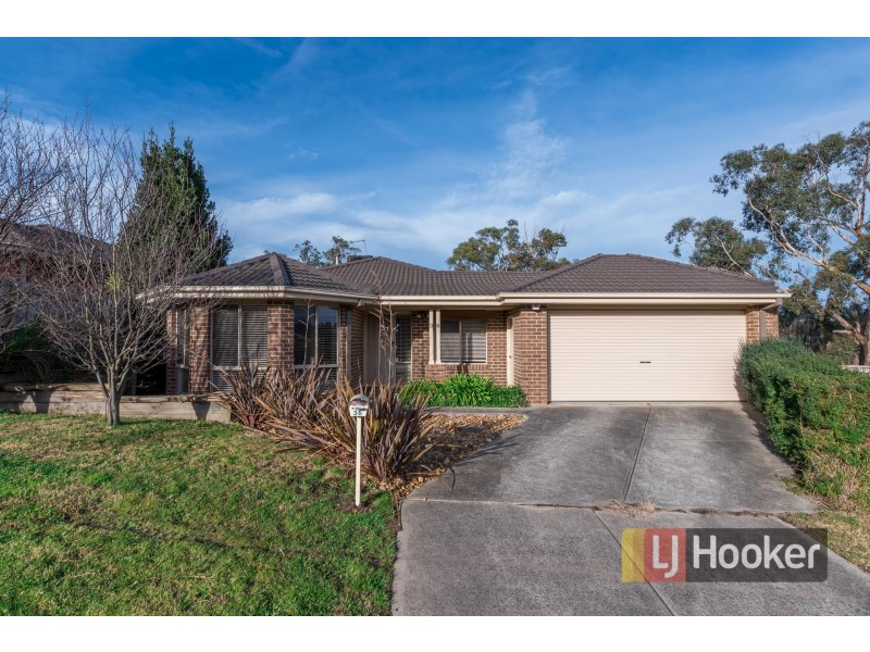 36 Natanya Drive, Pakenham VIC 3810