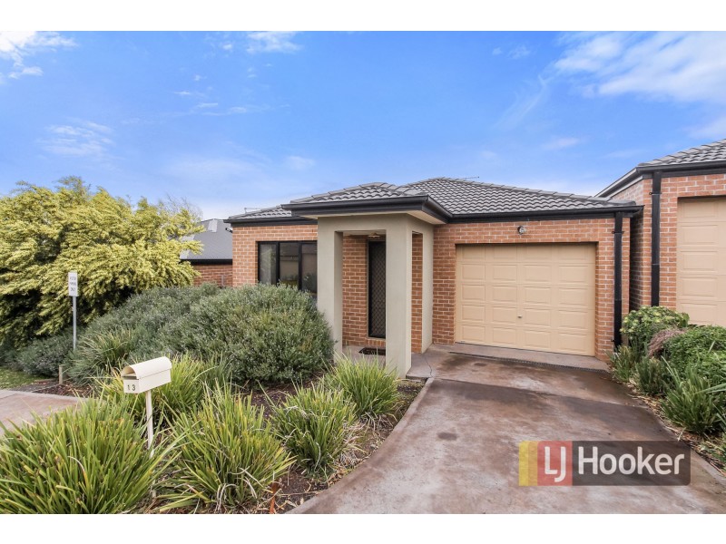 13/103 Army Road, Pakenham VIC 3810