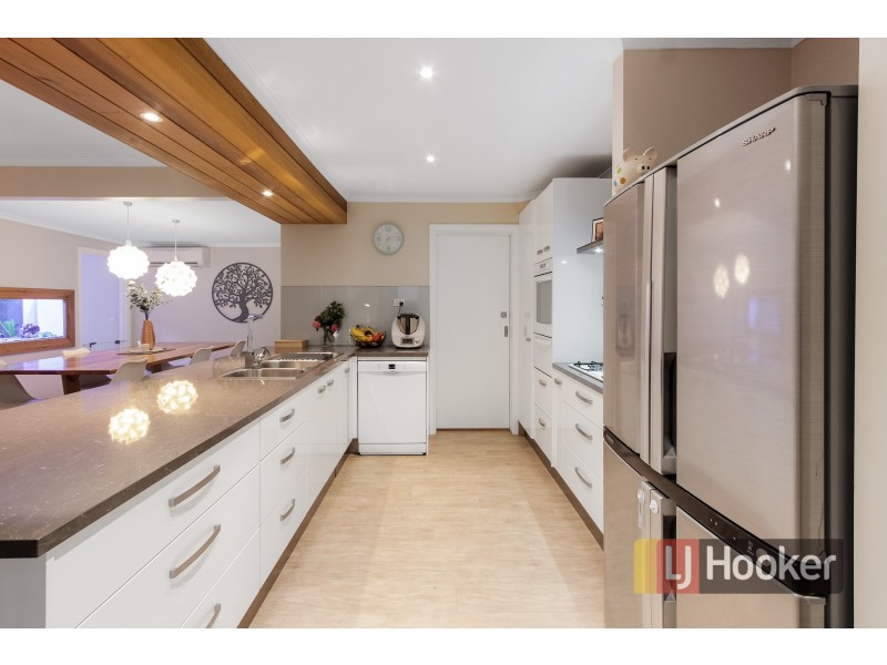 7 Isaac Court, Pakenham VIC 3810