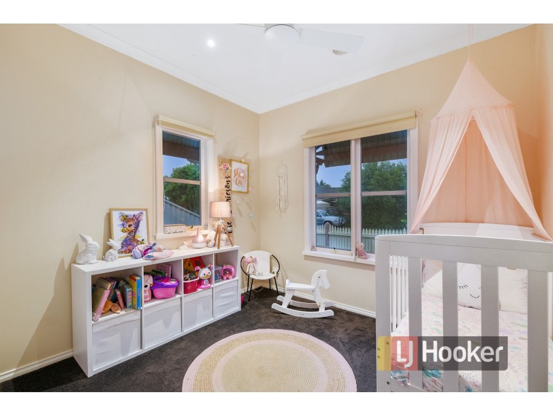 15 Catherine Place, Pakenham VIC 3810