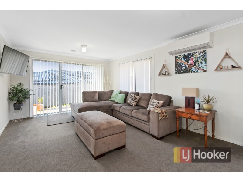 33 Central Avenue, Pakenham VIC 3810