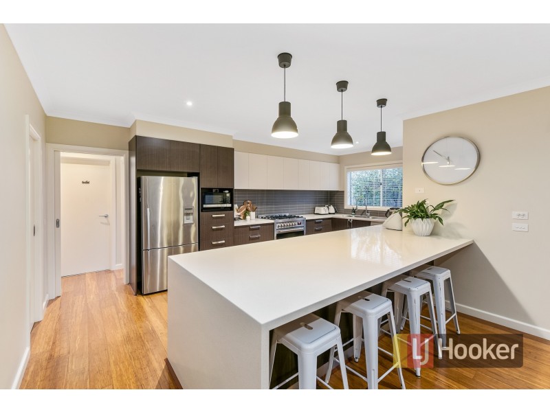 53 Villella Drive, Pakenham VIC 3810