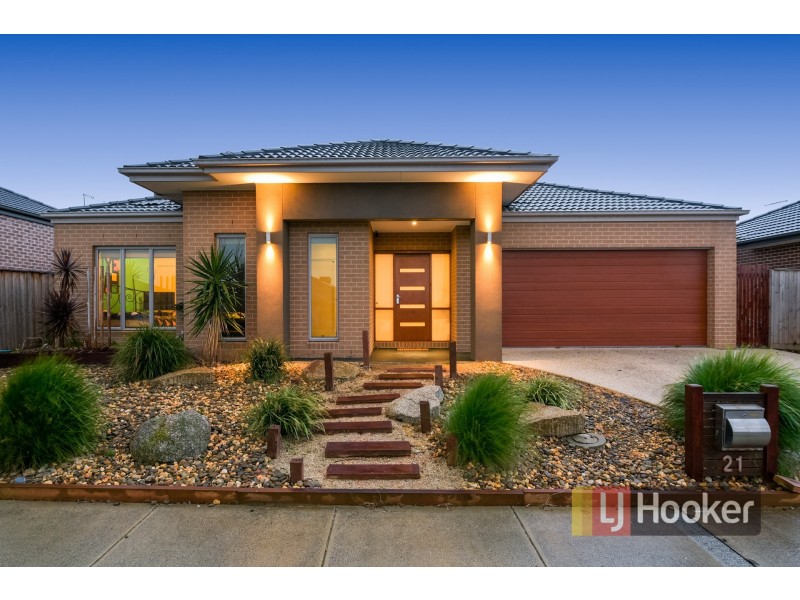 21 Harvest Road, Officer VIC 3809