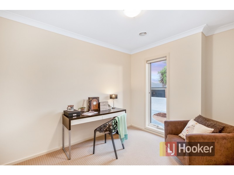 26 Caspian Chase, Pakenham VIC 3810