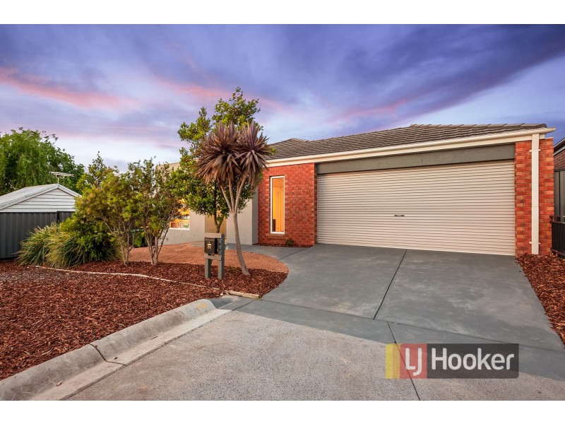 26 Caspian Chase, Pakenham VIC 3810