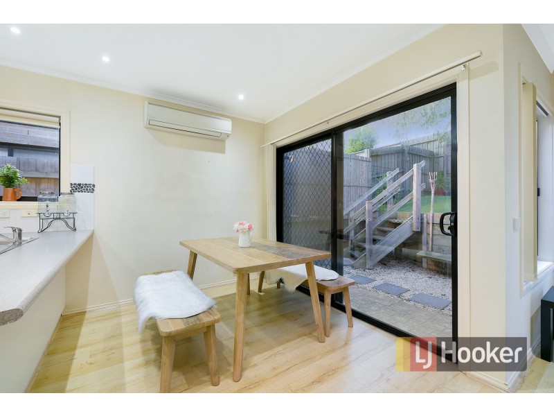 22/103 Army Road, Pakenham VIC 3810