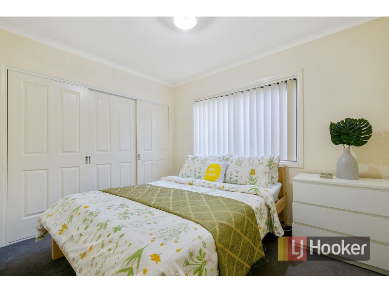 22/103 Army Road, Pakenham VIC 3810