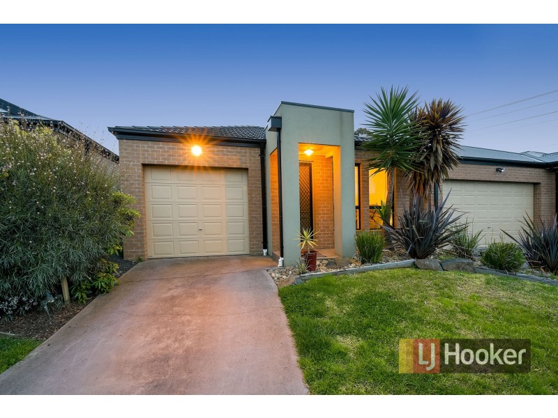 22/103 Army Road, Pakenham VIC 3810