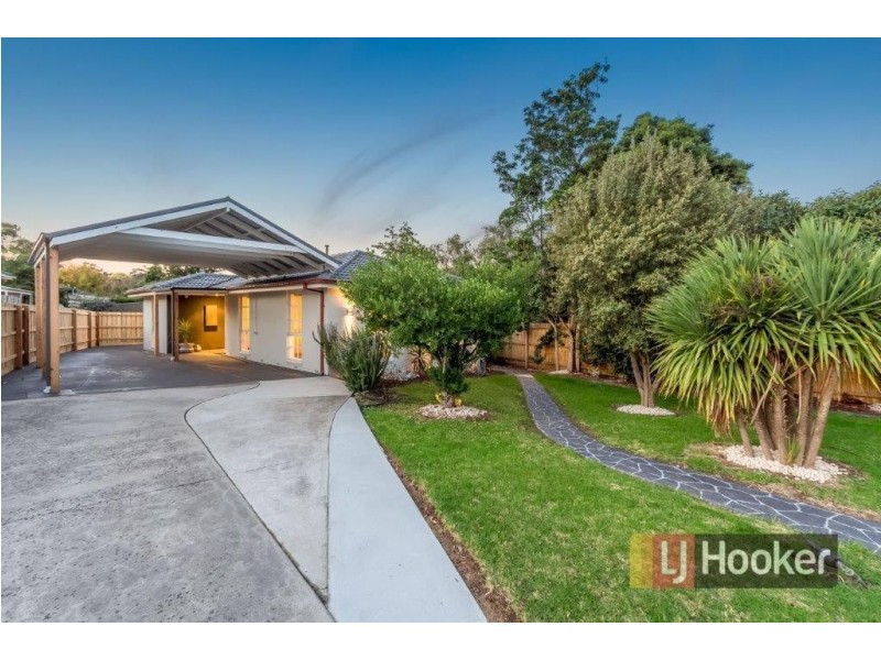 2 Robin Court, Pakenham VIC 3810