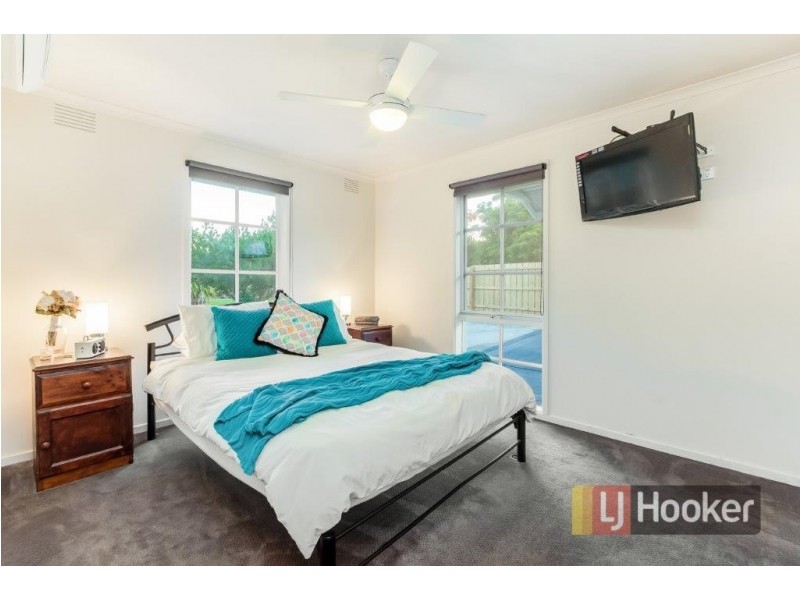 2 Robin Court, Pakenham VIC 3810