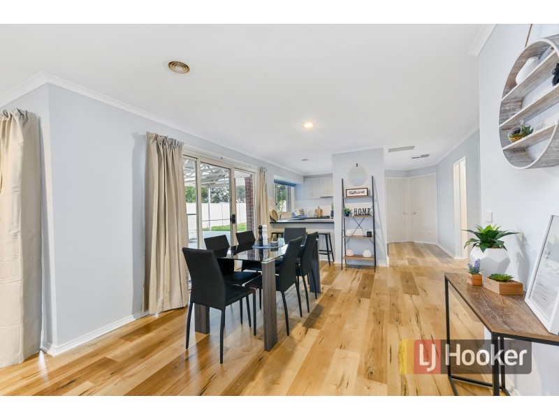 21 Tyrell Place, Pakenham VIC 3810