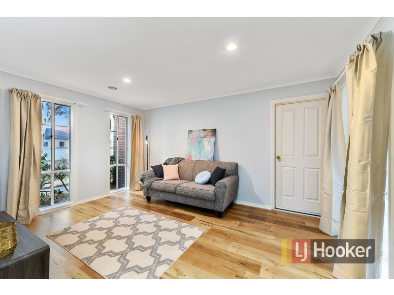 21 Tyrell Place, Pakenham VIC 3810