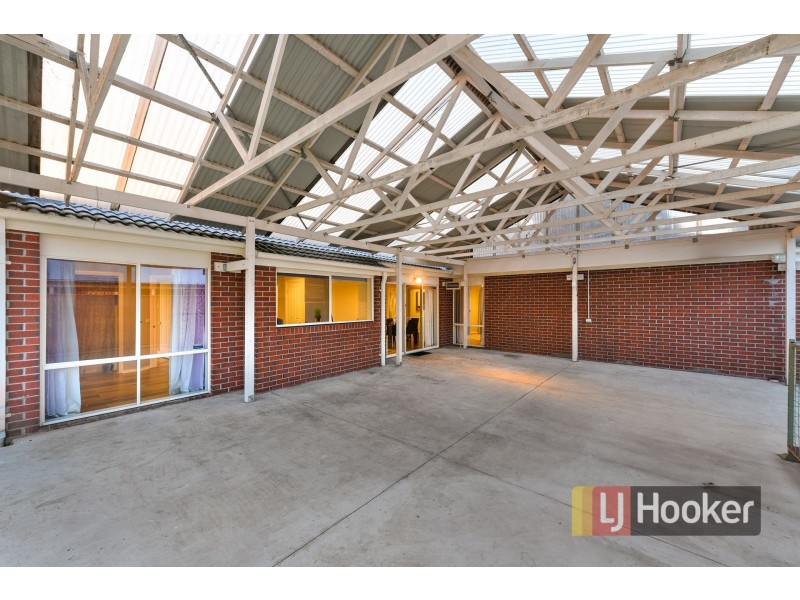 21 Tyrell Place, Pakenham VIC 3810