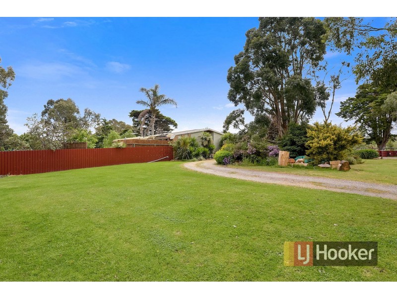 350 Mont Albert Road, Tynong VIC 3813