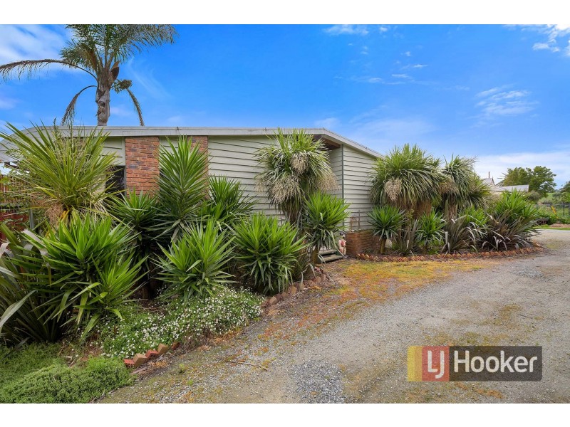 350 Mont Albert Road, Tynong VIC 3813