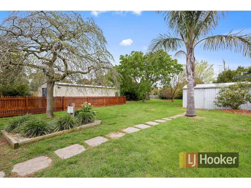 1 Mulcare Street, Nar Nar Goon VIC 3812