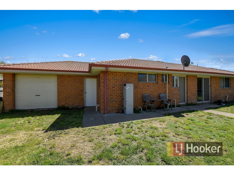 9 Naples Way, Pakenham VIC 3810