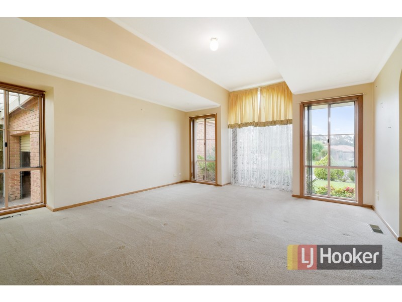 5 Greaves Court, Pakenham VIC 3810