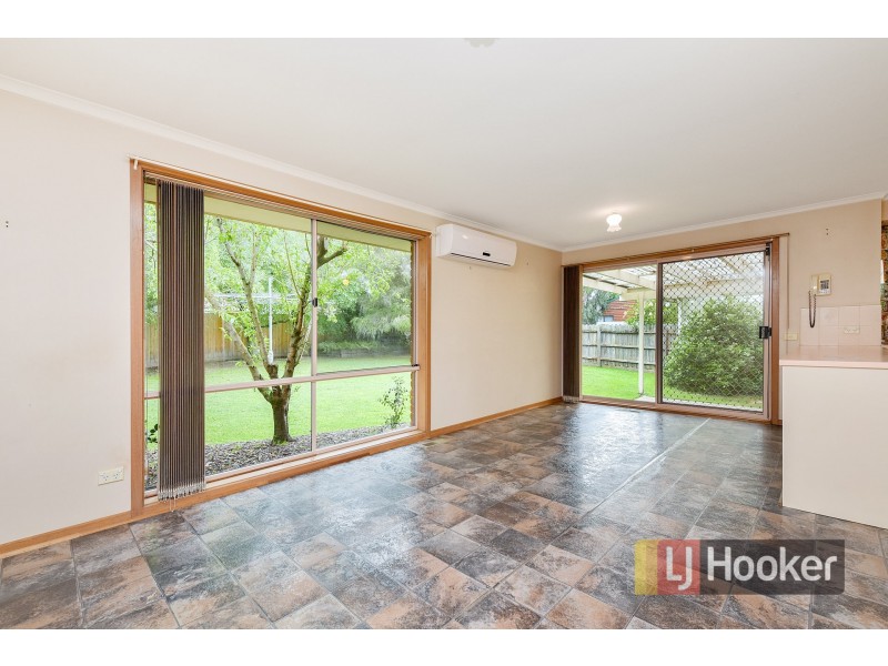 5 Greaves Court, Pakenham VIC 3810