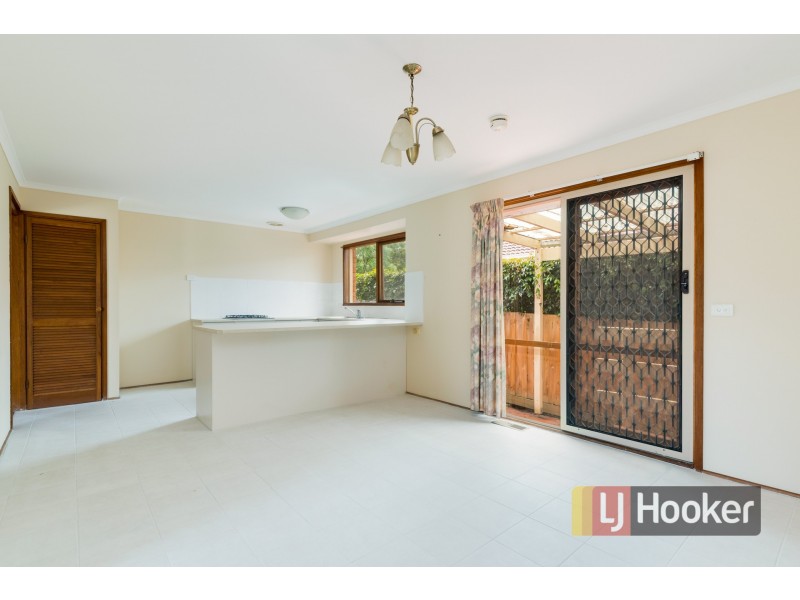 6 Damien Court, Pakenham VIC 3810