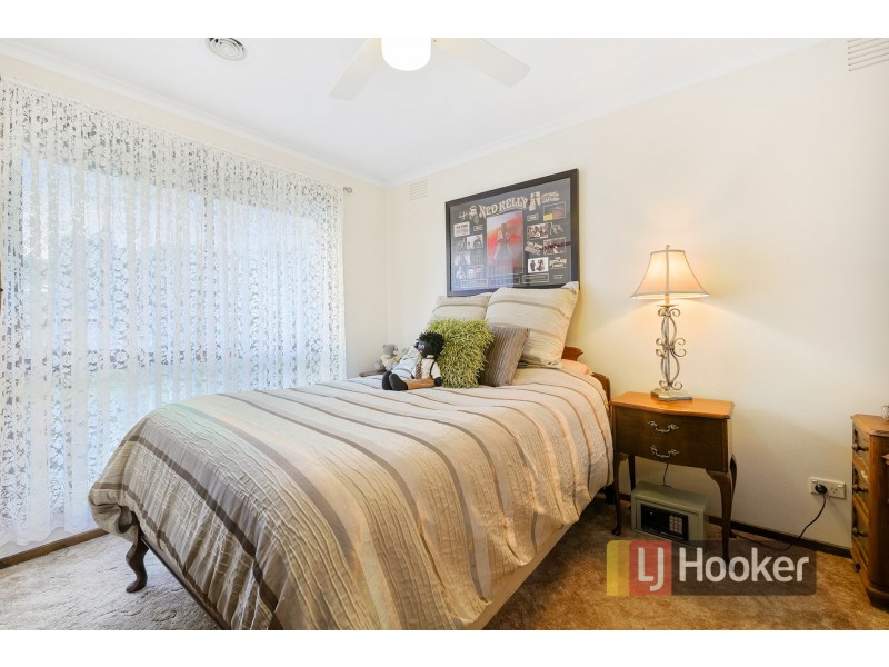 2 Sykes Court, Pakenham VIC 3810