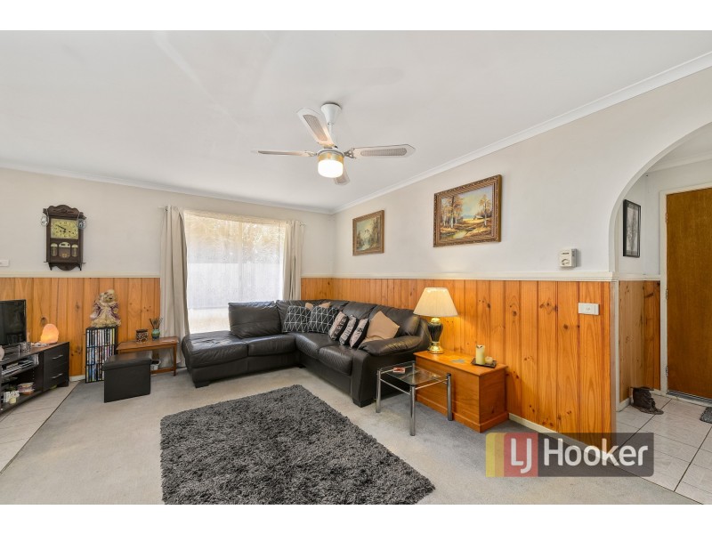 42 Kelburn Road, Berwick VIC 3806
