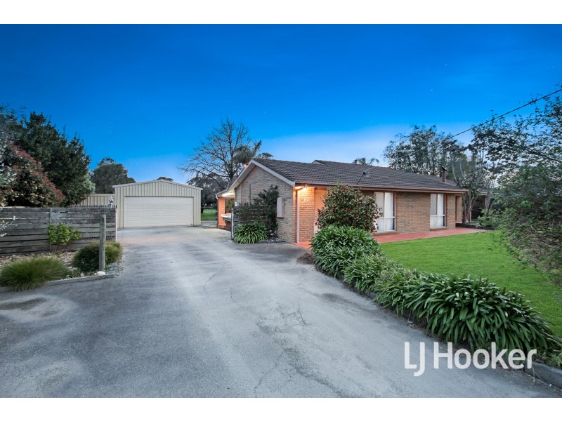 15 Richards Road, Nar Nar Goon VIC 3812