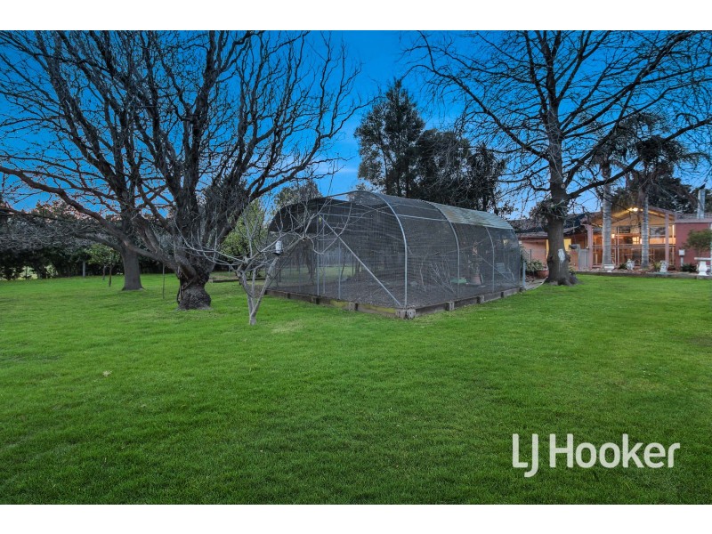15 Richards Road, Nar Nar Goon VIC 3812