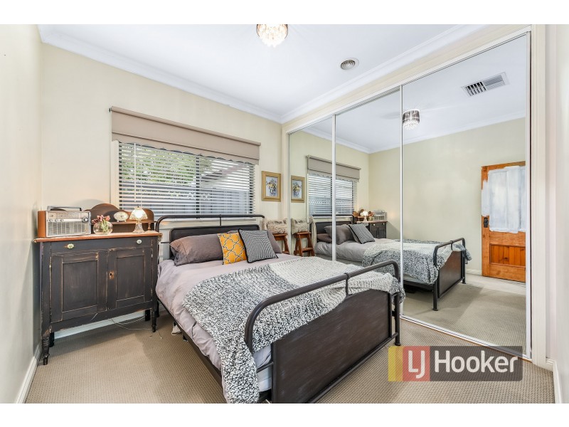 17 Main Street, Nar Nar Goon VIC 3812