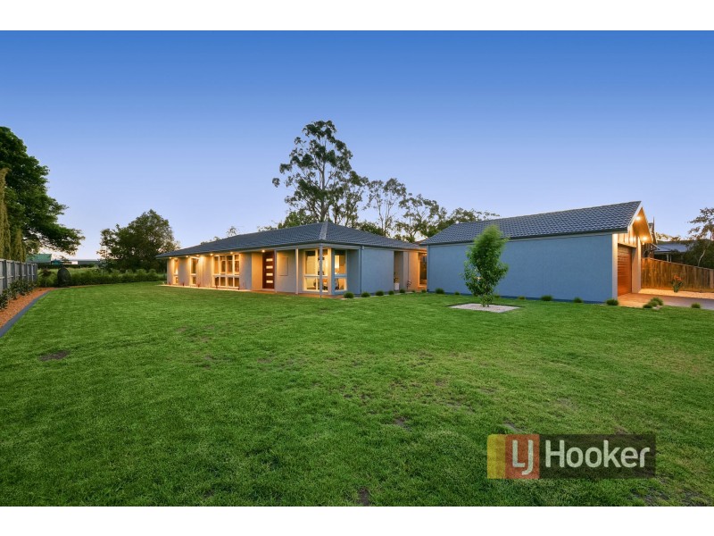 3 Lairds Rise, Garfield VIC 3814