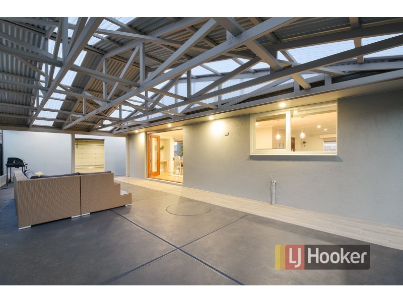3 Lairds Rise, Garfield VIC 3814
