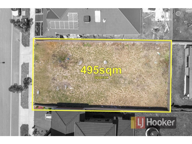 17 Kenneth Road, Pakenham VIC 3810