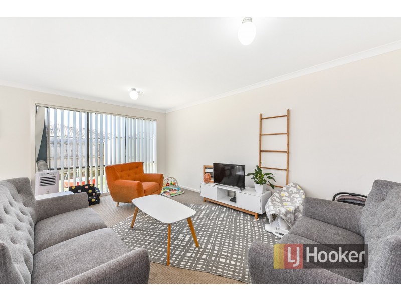 19 Shakespeare Court, Drouin VIC 3818