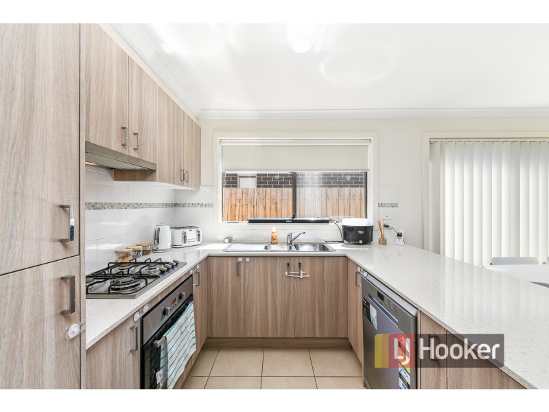 19 Shakespeare Court, Drouin VIC 3818