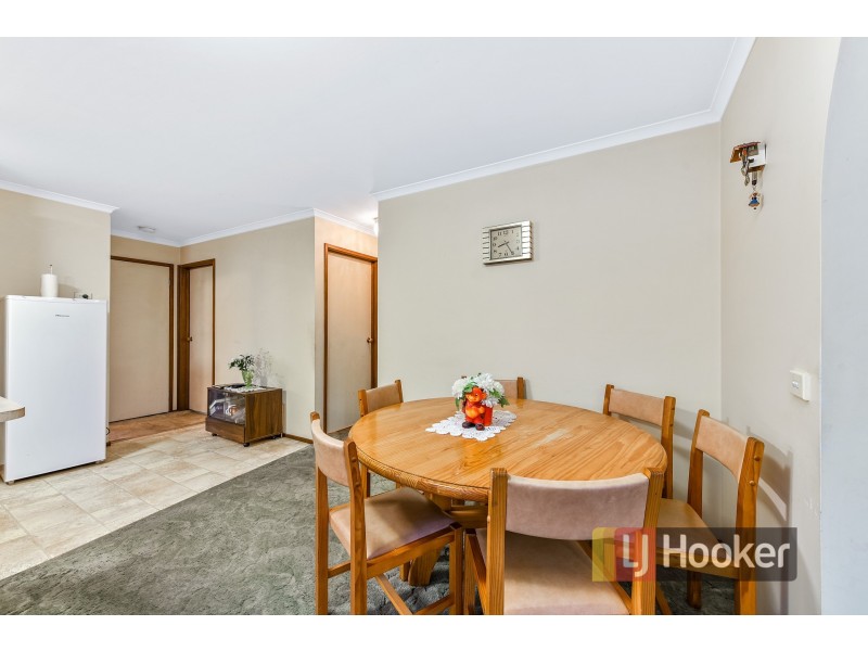 45 Smethurst Avenue, Pakenham VIC 3810