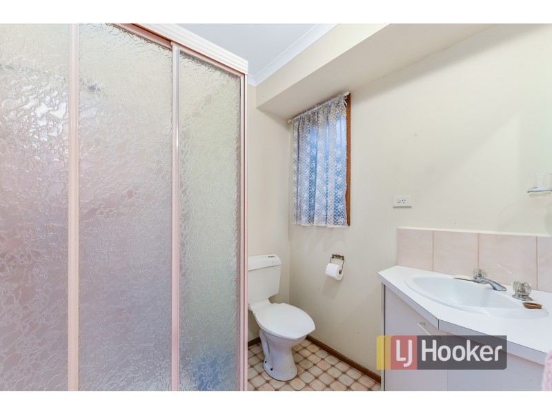 45 Smethurst Avenue, Pakenham VIC 3810