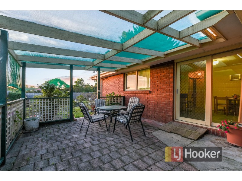 45 Smethurst Avenue, Pakenham VIC 3810