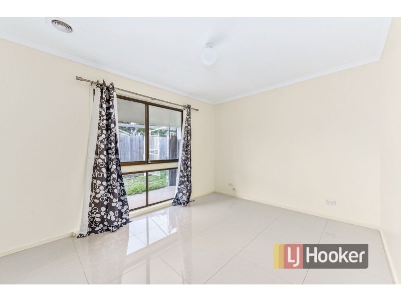 92 Racecourse Road, Pakenham VIC 3810