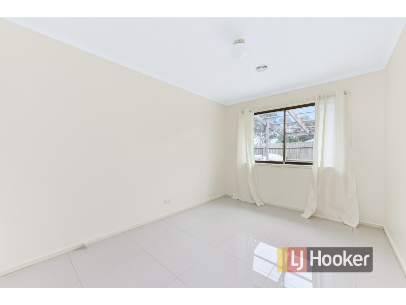 92 Racecourse Road, Pakenham VIC 3810