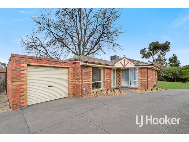 3/14 Charles Street, Pakenham VIC 3810