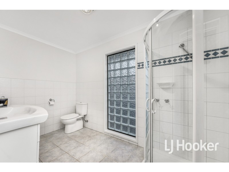 6 Kelly Court, Pakenham VIC 3810