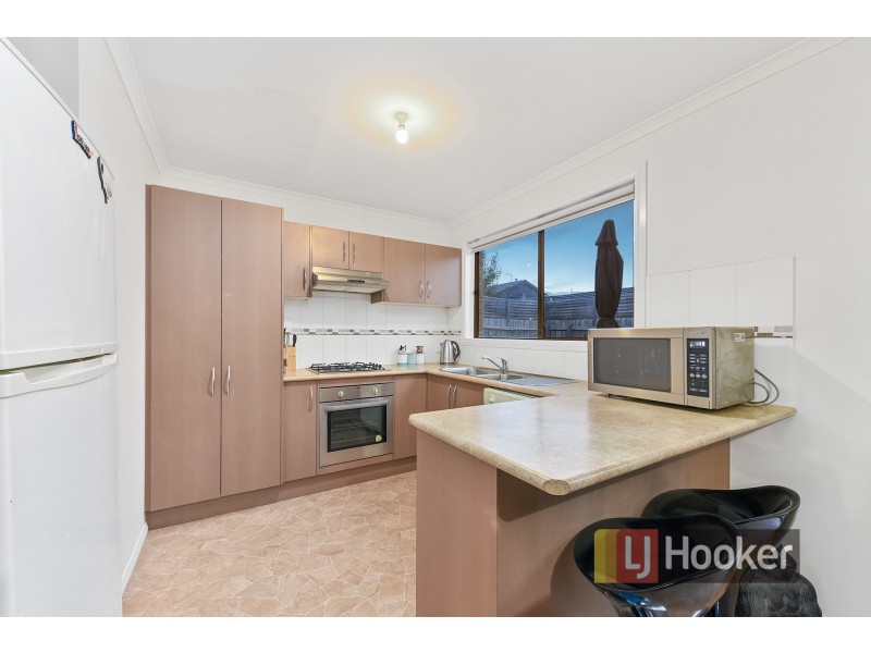 30 Pomegranate Way, Pakenham VIC 3810