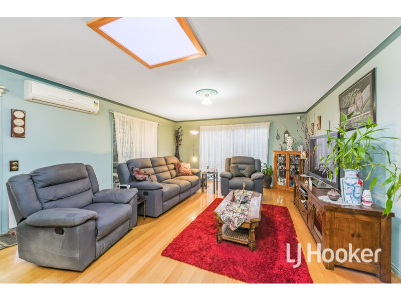 28 McGill Court, Pakenham VIC 3810