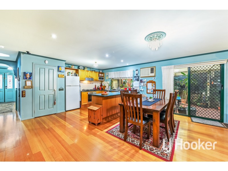 28 McGill Court, Pakenham VIC 3810