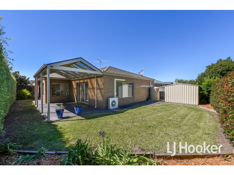 3 Mia Drive, Pakenham VIC 3810