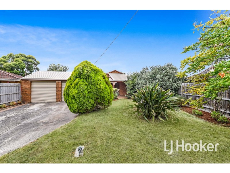 2 Ivy Court, Beaconsfield VIC 3807