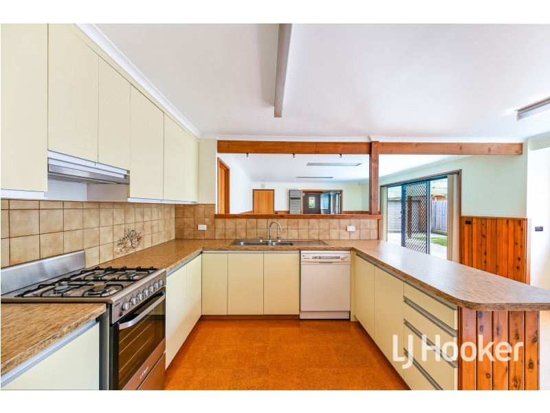 2 Ivy Court, Beaconsfield VIC 3807
