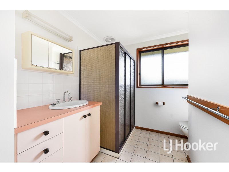 2 Ivy Court, Beaconsfield VIC 3807